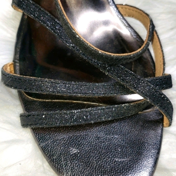 Badgley Mischka Landmark Black Glitter Sparkle Sandals - Picture 6 of 10